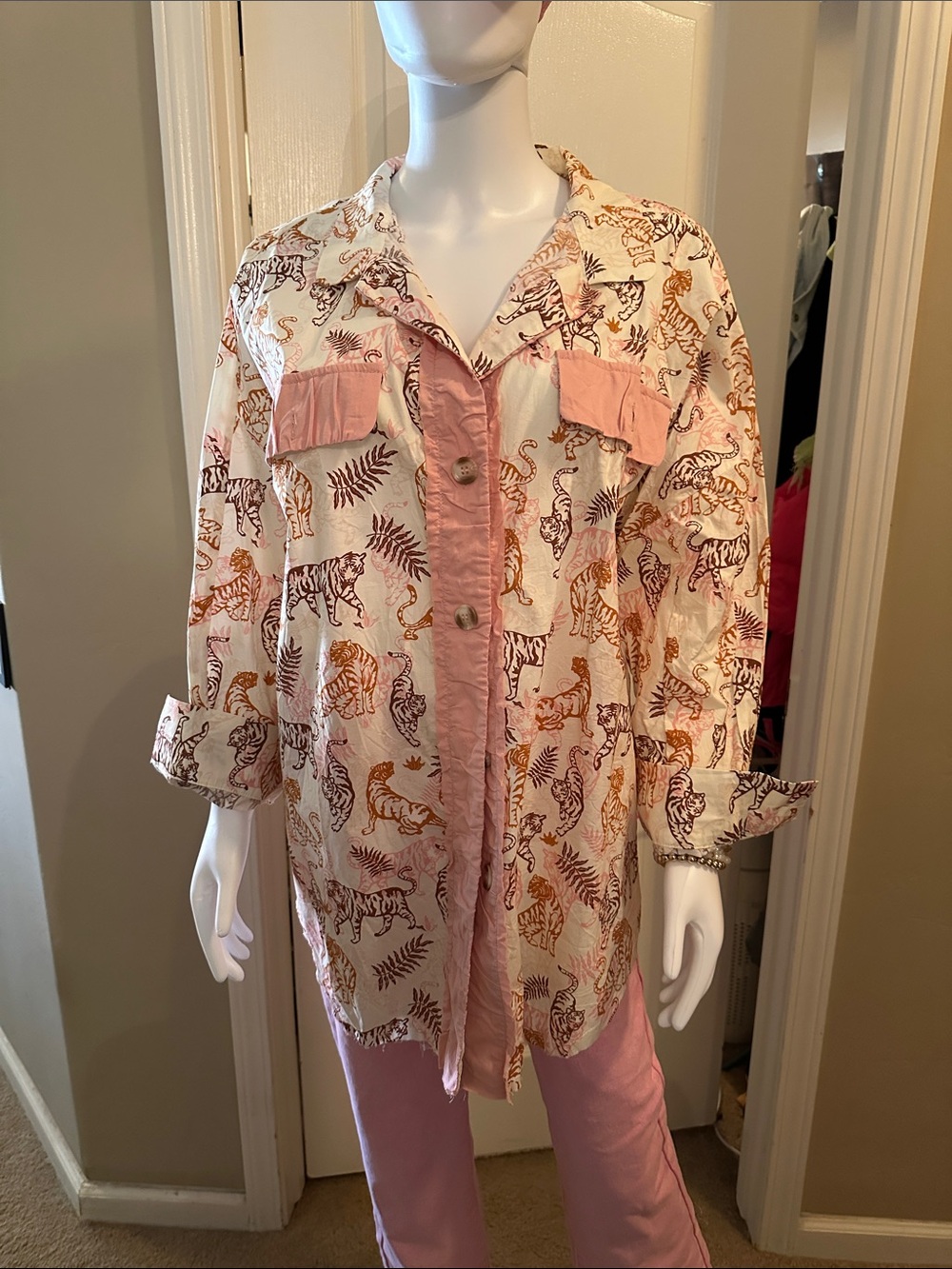 BiBi Cream Tiger & Fern Button-Up Shirt with Pink Accents